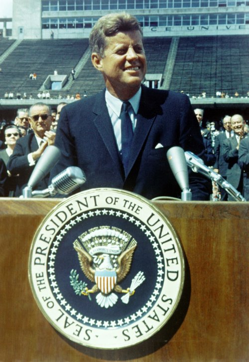 Kennedy at Rice University -the start of the space race